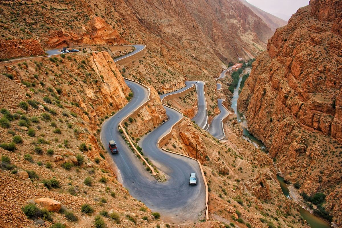 The zigzag road climbing the hairpin bends above the Dades gorges
